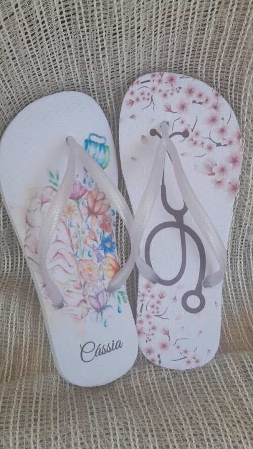 Chinelos personalizados para casamentos