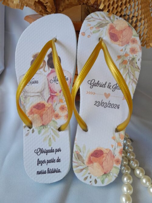 Chinelos personalizados para madrinhas