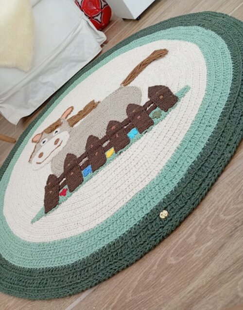 Tapete Infantil Cavalo Fazendinha Crochê Algodão 1m Verde