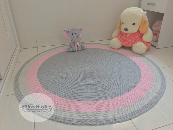 Decoração Quarto de Bebê Tapete Cinza e Rosa Bebê