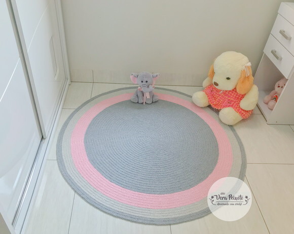 Decoração Quarto de Bebê Tapete Cinza e Rosa Bebê