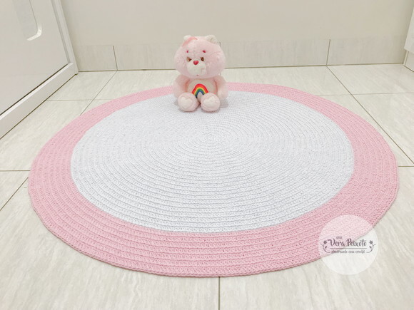 Tapete quarto de bebê e infantil menina branco  E Rosa Bebê red