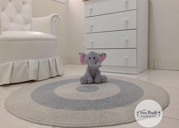 Tapete Infantil Cinza