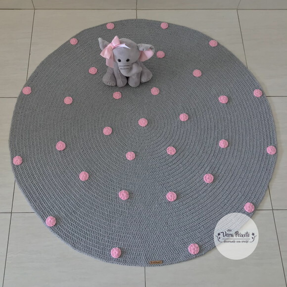 Tapete Infantil Cinza Com Poás Rosa Bebê 1 Metro Diâmetro