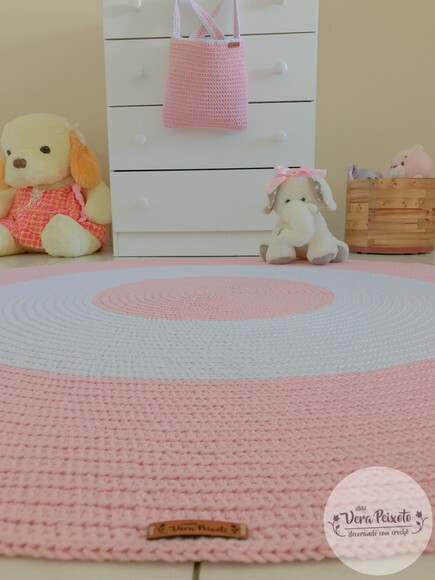 Tapete quarto de bebê eInfantil Menina em crochê redondo