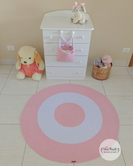 Tapete quarto de bebê eInfantil Menina em crochê redondo