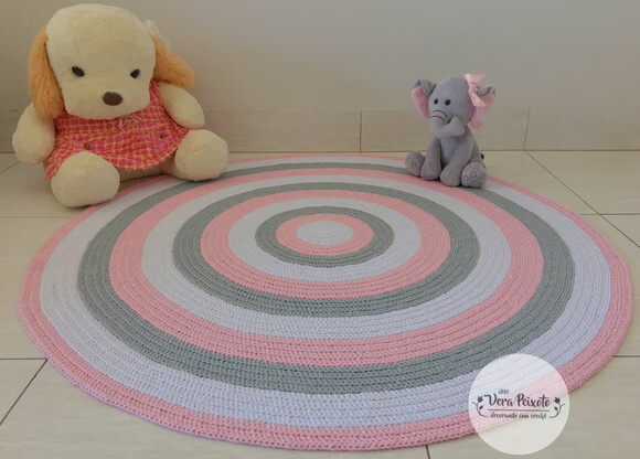 Tapete Infantil de crochê redondo Menina branco cinza e rosa