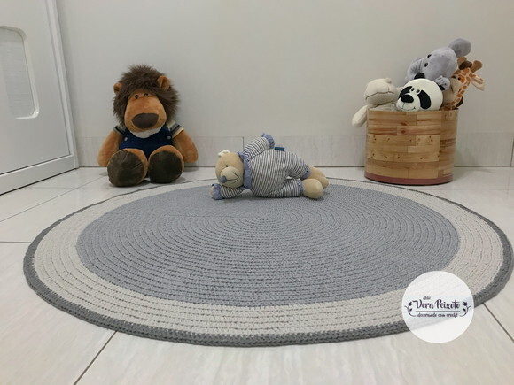 Tapete Quarto de Bebê Cinza