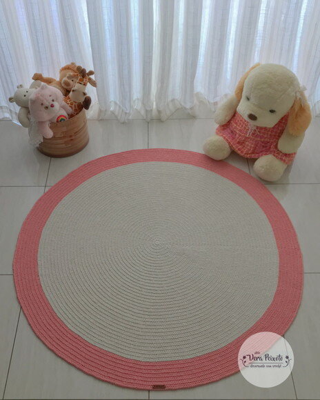 Tapete Decoração Quarto De Bebê jardim encantado menina Tapete off white e salmão redondo de crochê