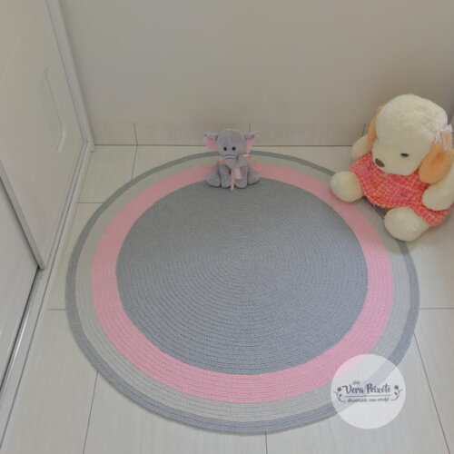 Decoração Quarto de Bebê Tapete Cinza e Rosa Bebê