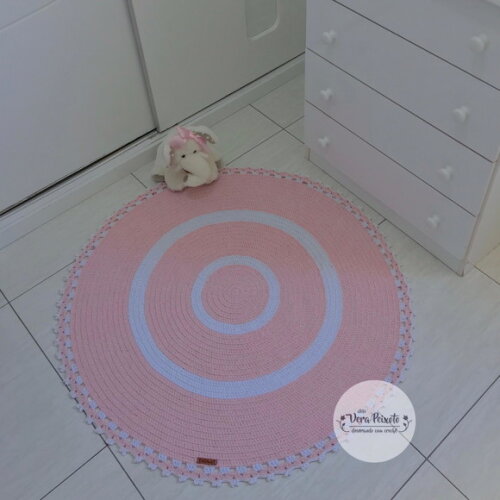 Tapete de Crochê Redondo Rosa e Branco Quarto de Bebê e Infa