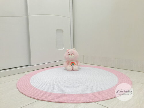 Tapete quarto de bebê e infantil menina branco  E Rosa Bebê red