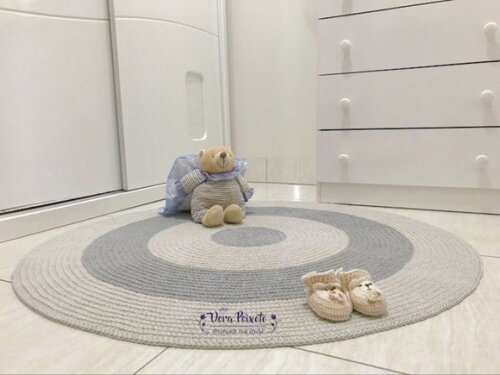 Tapete Infantil Cinza