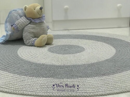 Tapete Infantil Cinza