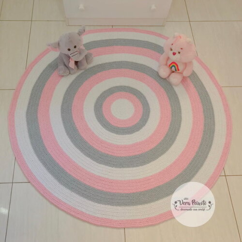 Tapete Infantil de crochê redondo Menina branco cinza e rosa