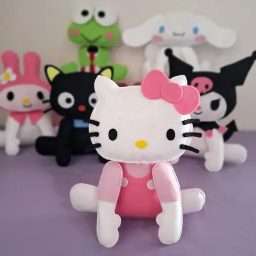 Centro de Mesa Hello Kitty e Amigos Lembrancinha Feltro