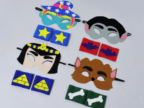 Kit Fantasia Máscara e Bracelete Super Monstros em Ação