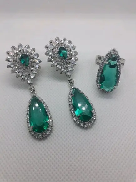 Conjunto Brinco e Anel