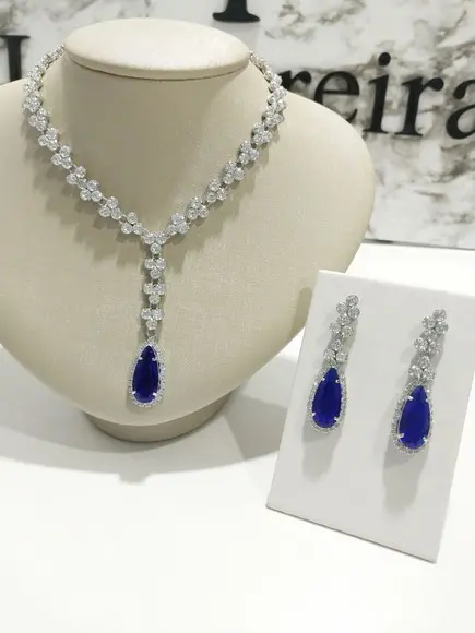 Conjunto Colar e Brinco