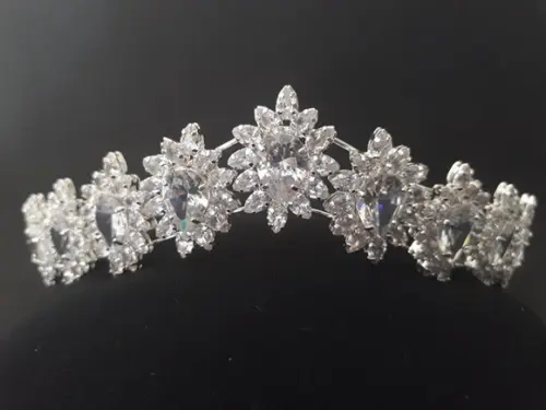 Coroa para Noiva de Zirconias