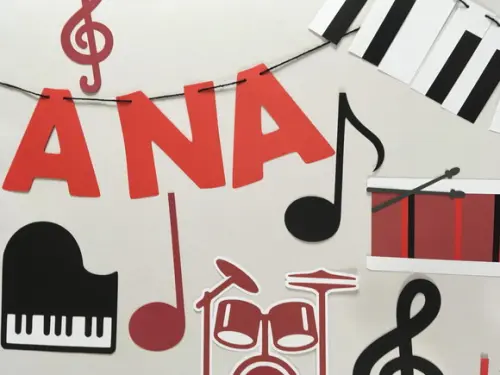 Decoração de Parede e Mesa - Festa Tema Musical