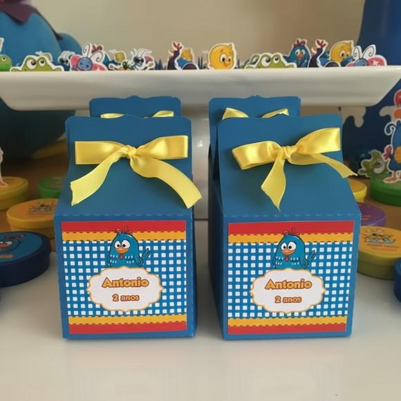 Caixinha Modelo Suspiro Galinha Pintadinha