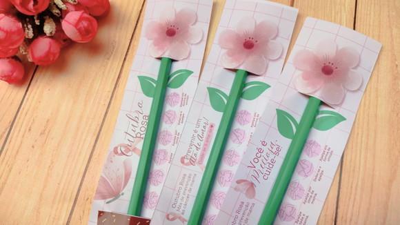 Card com Lápis Outubro Rosa