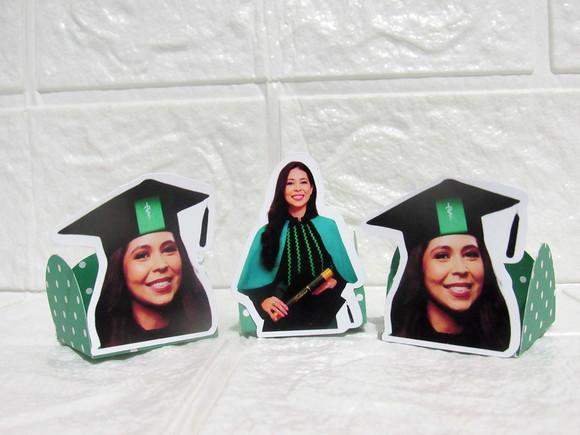 Forminha para Docinhos Carinha de Festa Formatura