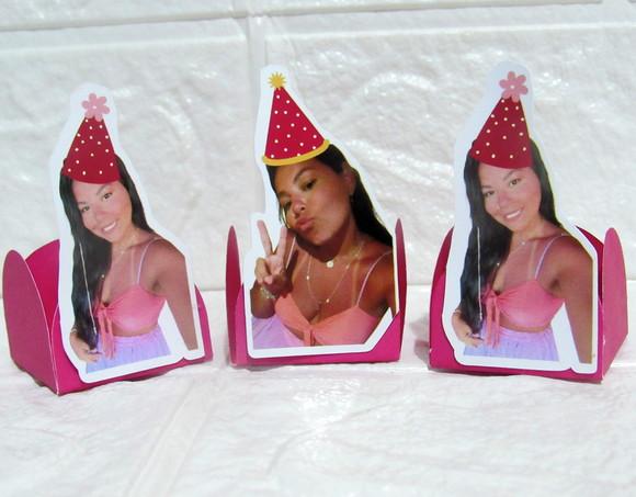 Forminha para Docinhos com Foto Carinha de Festa