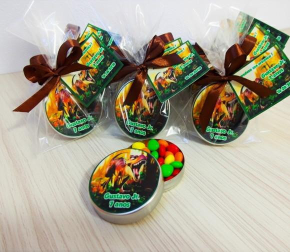 Latinha Personalizada com Balinhas Dinossauro
