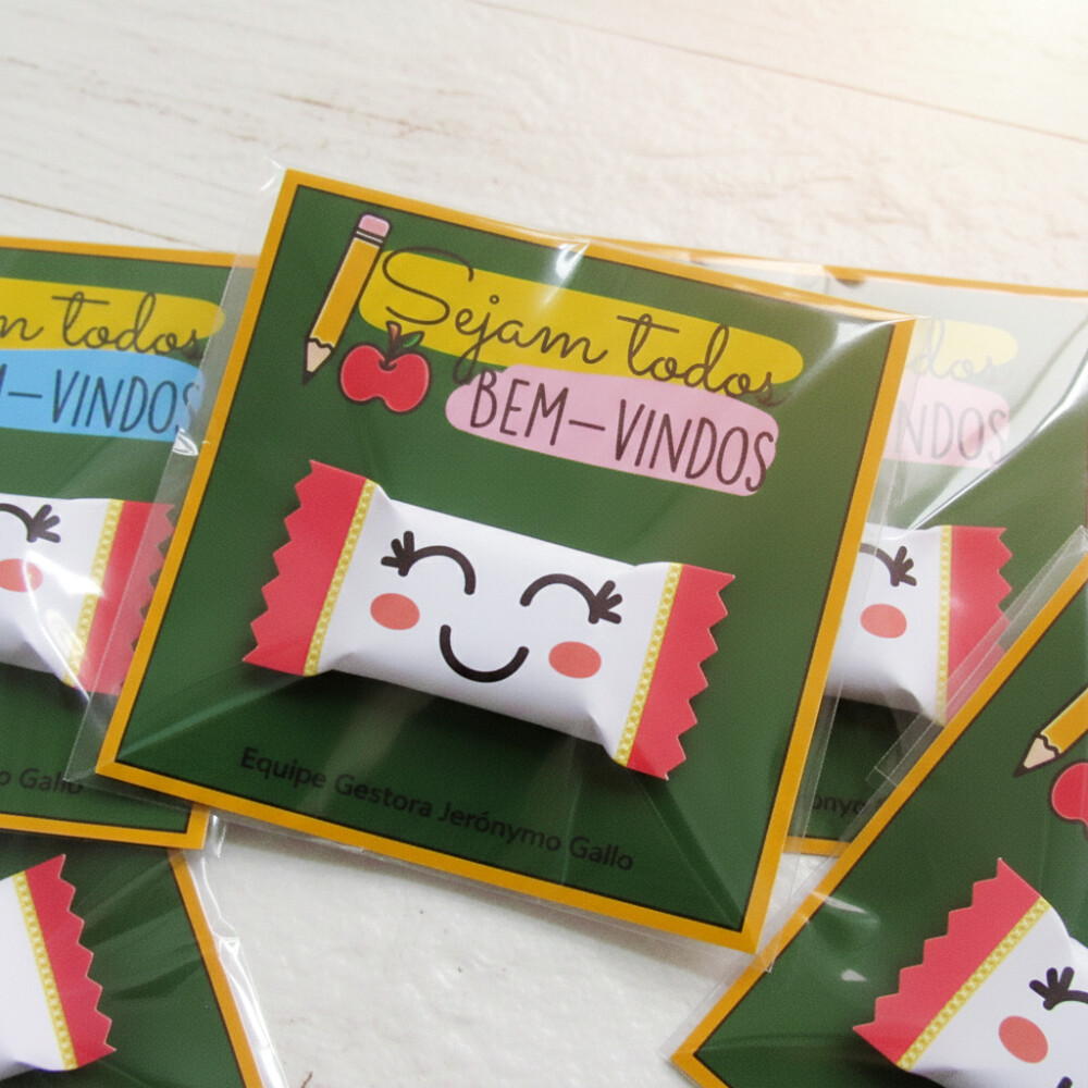 Card com Balinha Personalizada Volta às Aulas