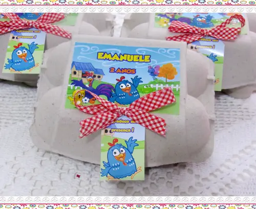 Caixinha de Ovos personalizada Galinha Pintadinha menino