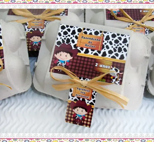 Caixinha de Ovos Personalizada Fazendinha Marrom