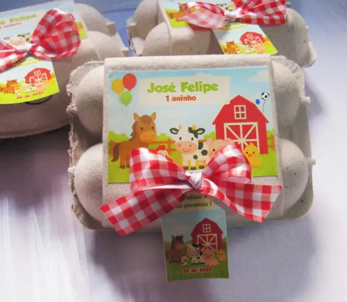 Caixinha de Ovos Personalizada Tema Fazendinha