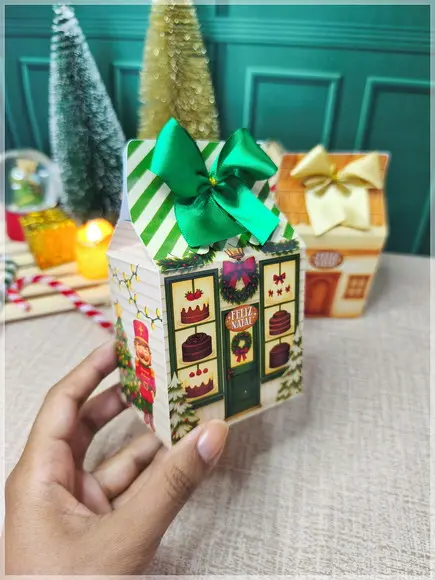 Caixinha Maletinha Casinha de Natal
