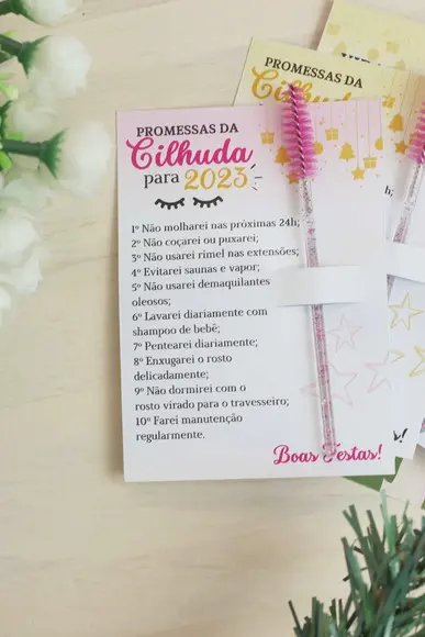 Card com Escovinha para Cílios Brinde Natalino