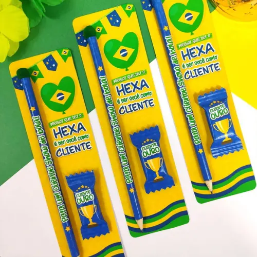 Card com Lápis e Balinha Copa do Mundo