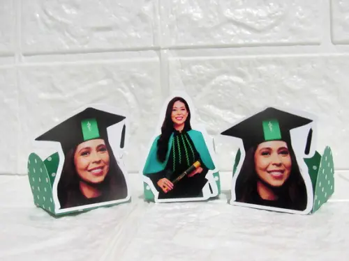 Forminha para Docinhos Carinha de Festa Formatura