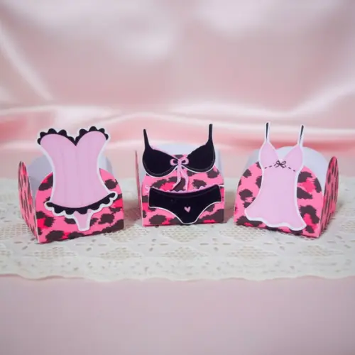 Forminha para Docinhos Chá de Lingerie