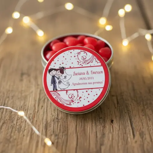Latinha Personalizada com Balinhas Casamento