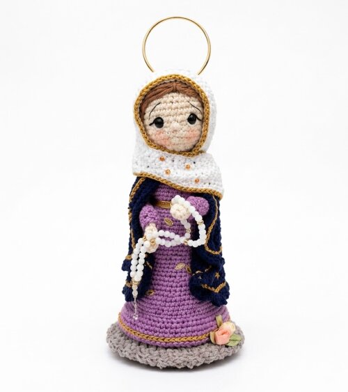 Nossa Senhora das Lágrimas em Amigurumi | Decoração Religiosa Artesanal