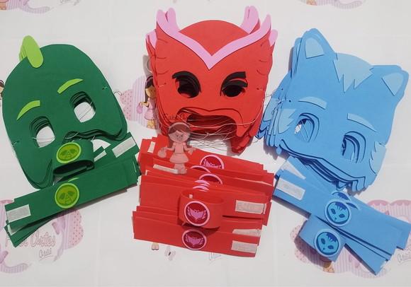 Kit 40 Máscaras e 40 Braceletes em Eva Imagem Impressa Pj