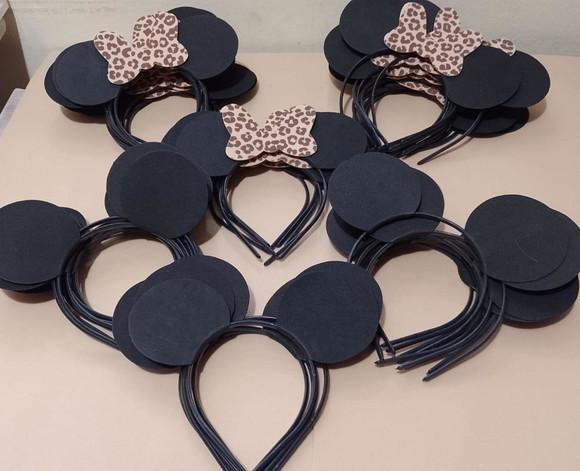 Kit 50 Tiaras Minnie Laço Oncinha e 50 Tiaras Mickey