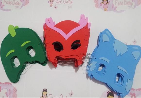 Kit 45 Máscaras e 45 Braceletes em Eva Imagem Impressa Pj