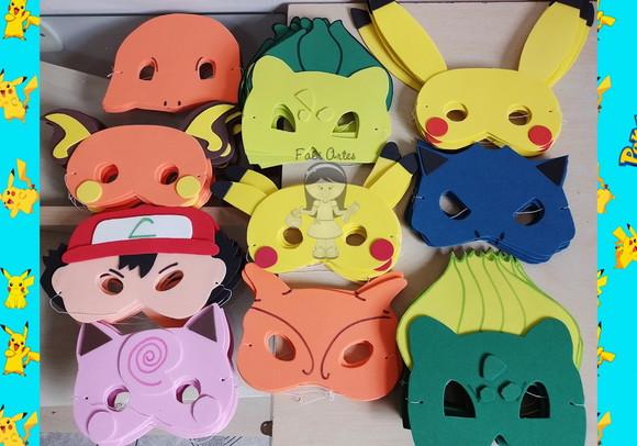 Máscaras do Pokemon em Eva