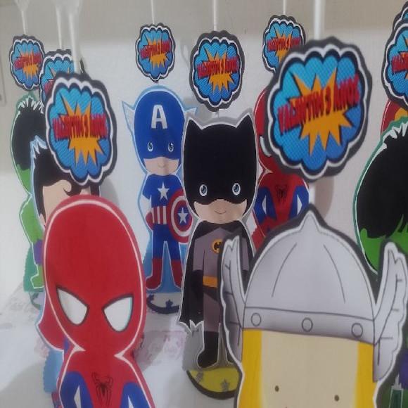 Super Heróis Centro Mesa Porta Guardanapos Nome Idade 10un I