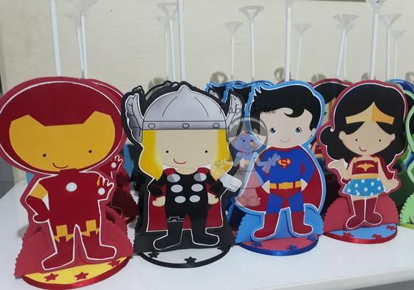 Super Heróis Centros de Mesa com Porta Guardanapos 10 Unid.