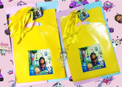a Casa Mágica da Gabby Sacolinha Personalizada com Tag e Fit