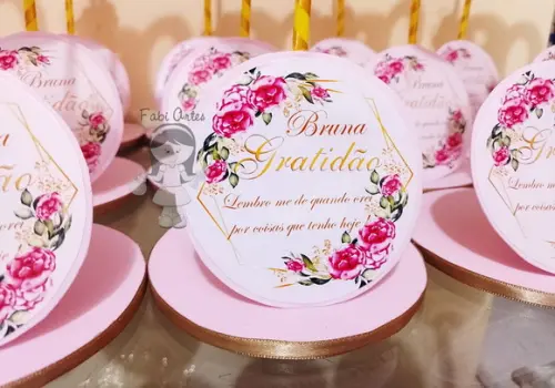 Centro de Mesa 30 Anos Rosa e Dourado