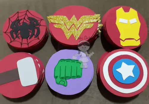 Super Heróis Símbolos 12 cm